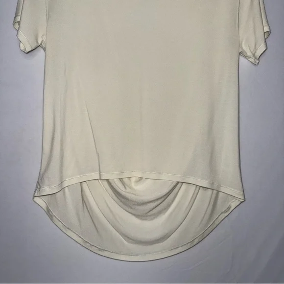 Lululemon Cream Short Sleeve High Low Women's Flowy Top - Picture 4 of 7